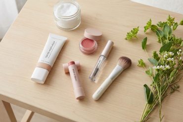 Contouring Techniques That Actually Work for Your 40s